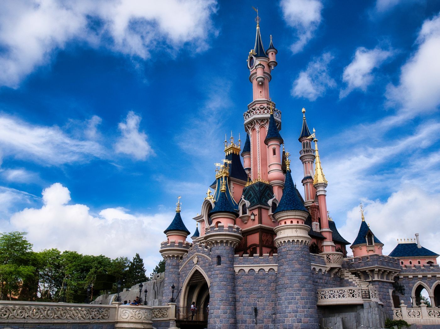 Met de bus naar Disneyland Parijs